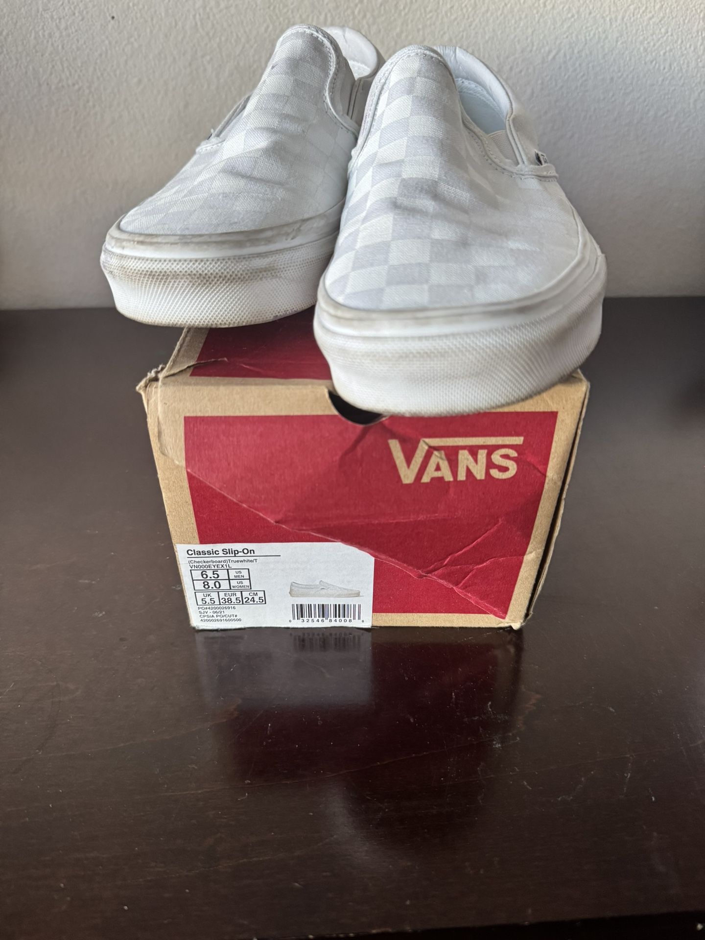 White Checkerboard Vans 6.5 Men’s