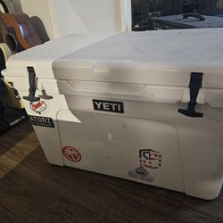 Large Yeti Cooler
