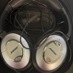Bose Over-Ear Headphones 