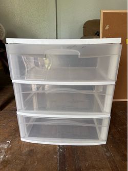 2 storage drawers