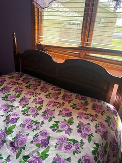 Bedroom Set-Queen