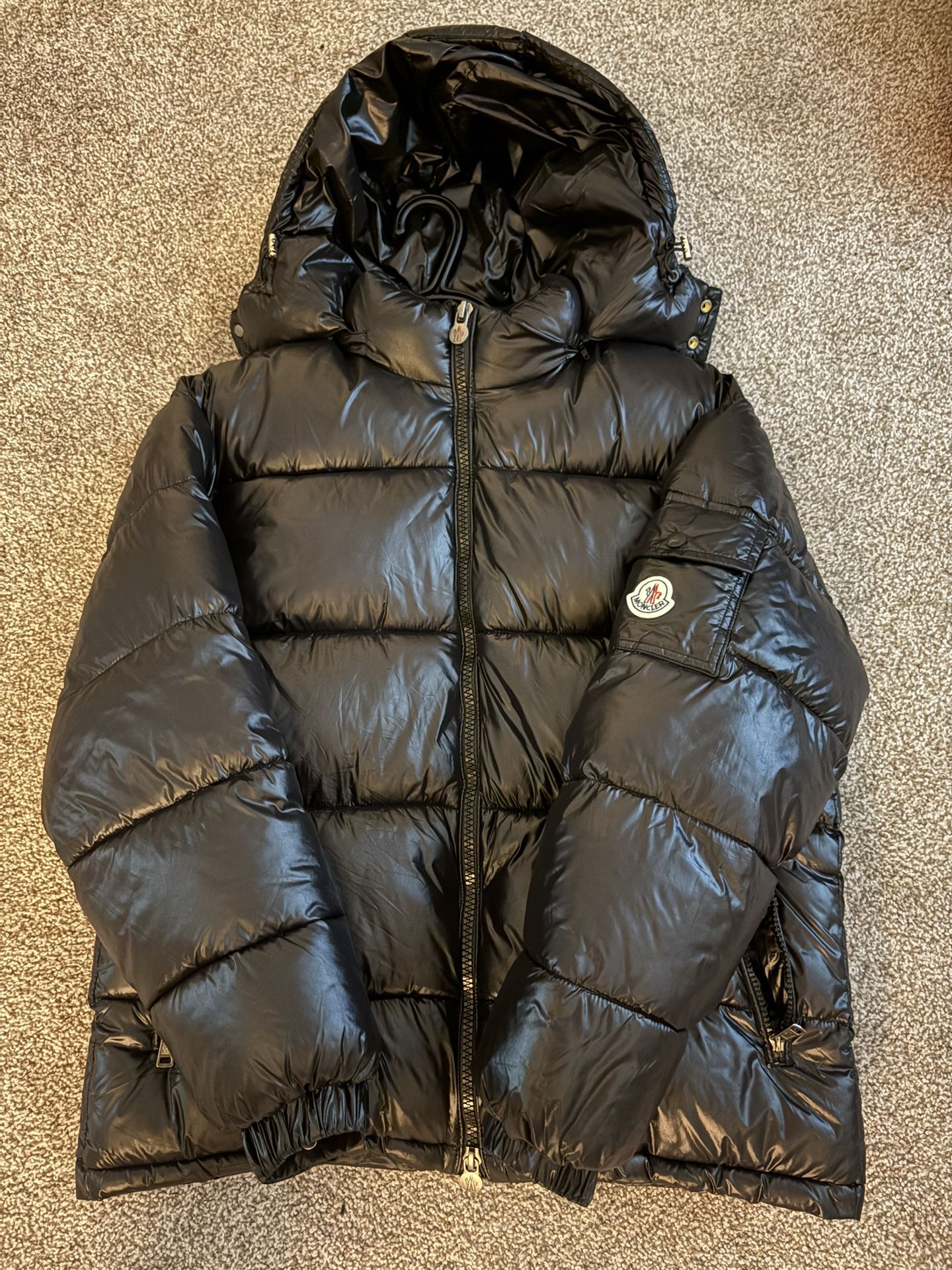 Moncler Maya