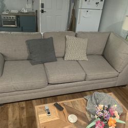 4 Piece Sectional Sofa With Chase And Sleep Ottoman Included Not Shown