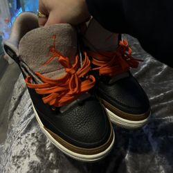 Jordan 3s Size 7 Brand New 