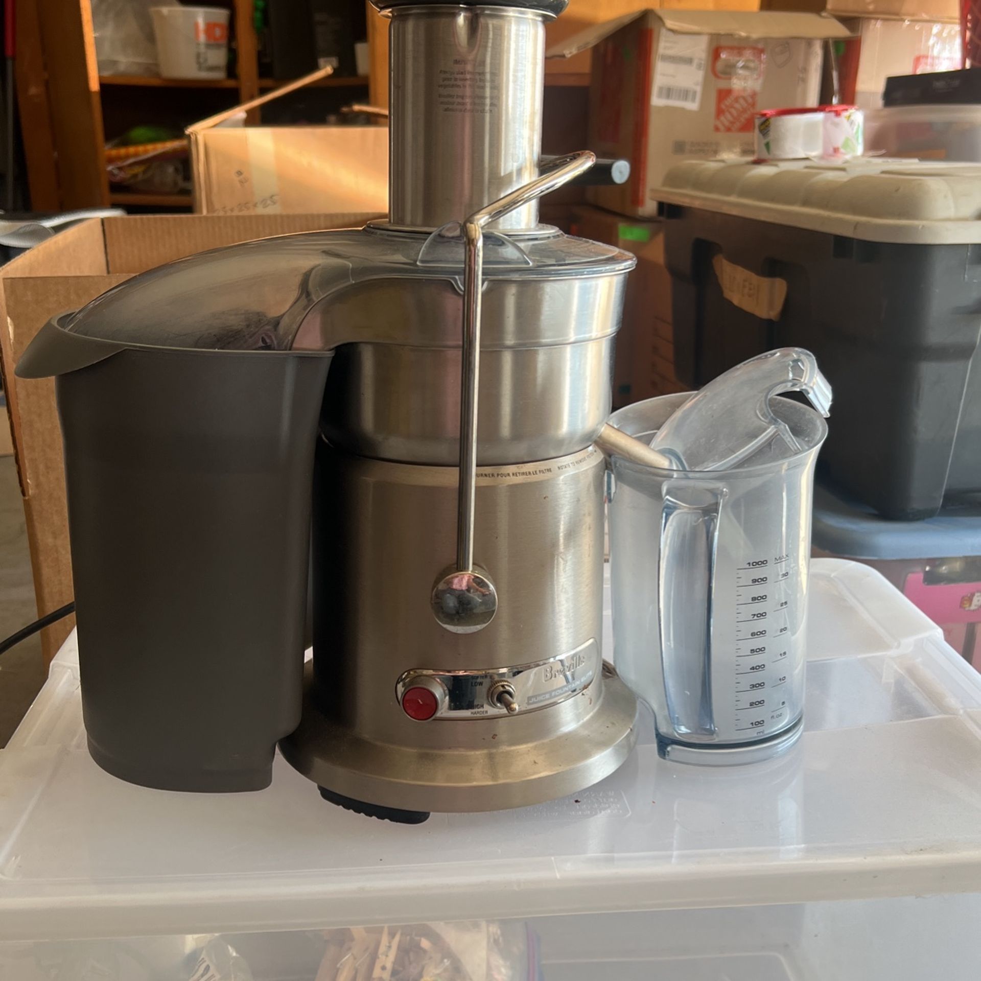 Breville Centrifugal Juicer, 800JEXL Juice Fountain Elite, Brushed