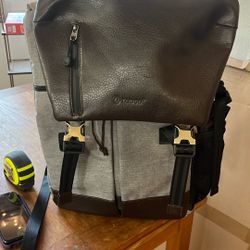 Tarion Camera Bag