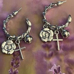 Charm Earrings 