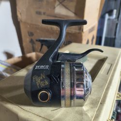 Zebco FL44 Classic "Flip N' Pitch" trigger-spin fishing reel