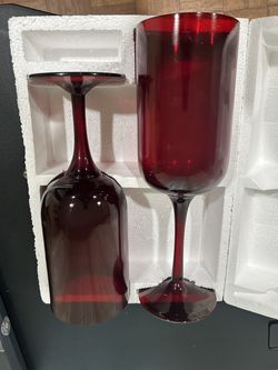 Martha Stewart Collection Red Glass Hurricane Candle Holders ā Set of 2 ā Original Box