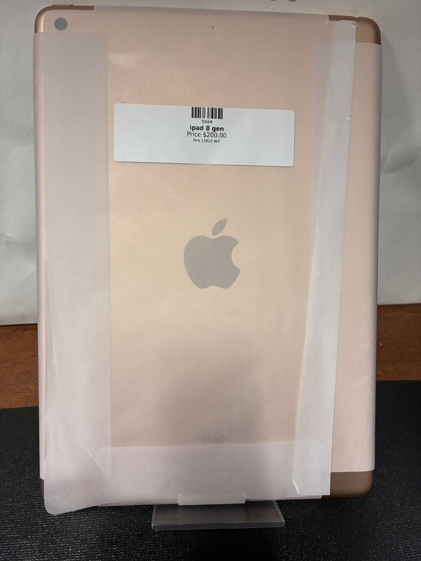 iPad 8 Gen 128GB WIFI New 200 Cash
