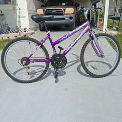 Huffy 24-inch 15 Speed Mountain  Bike 