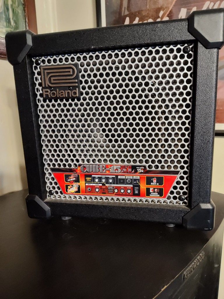 Roland Amp