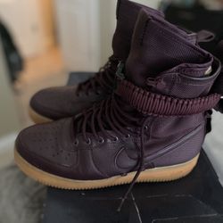 Burgundy SF AF1  Sz: 8