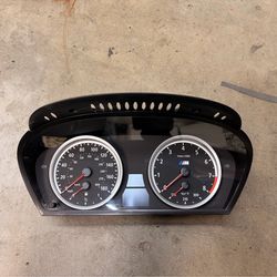 Bmw e70 x5m e71 x6m cluster