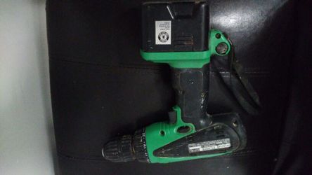 Hitachi power drill 18 volt