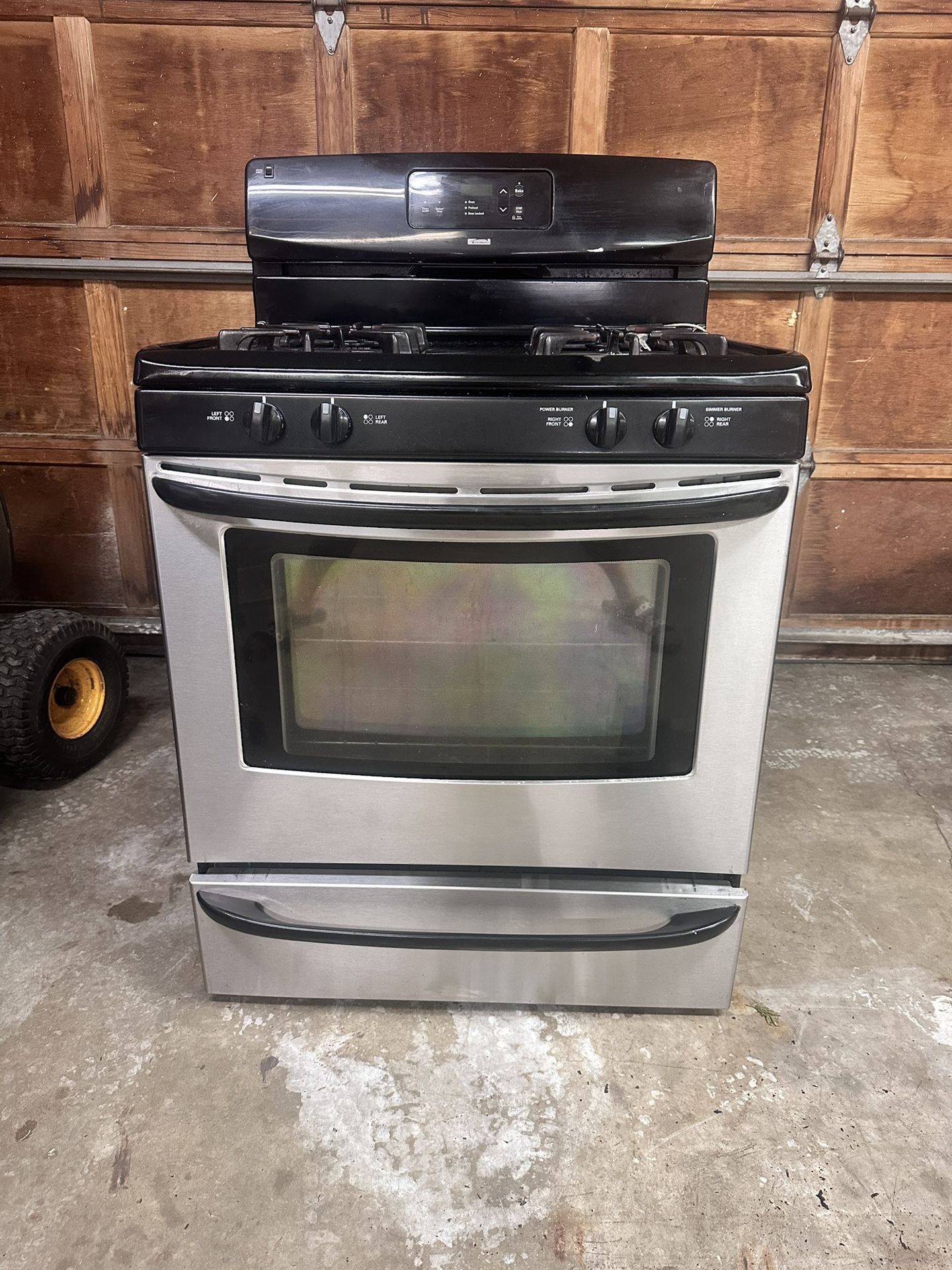 Kenmore 4.2 Cu. Ft Gas Range W/ Broil and Serve Drawer Stainless Steel