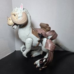 Disneyland Disney Parks 2025 Star Wars 22” L Tauntaun Popcorn Bucket 