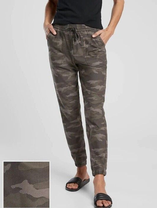 Athleta Joggers 