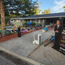 Garage Sale 601 S Franklin Park Dr Boise 