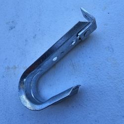 Medium J-Hooks w/ Angle Bracket (CAT21AB)