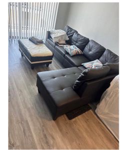 Sectional leather sofa