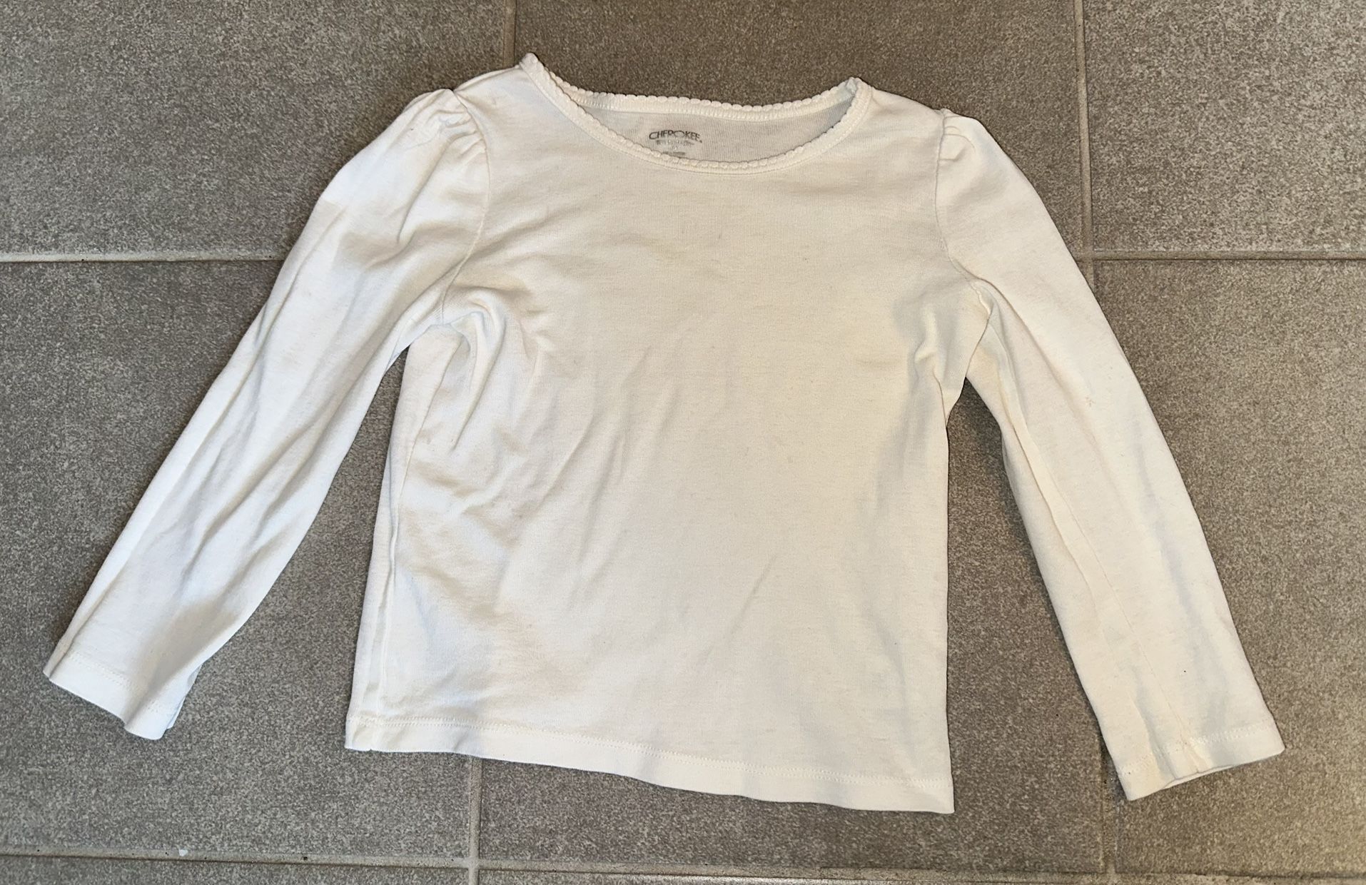 4T White Long Sleeved Shirt