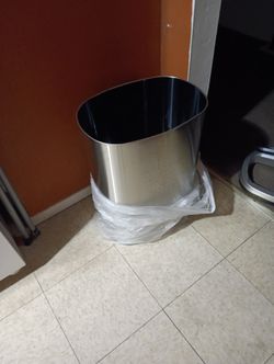 Automatically Pop Up Trash Can