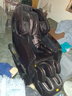 Infinity massage chair
