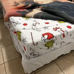 Queen Mattress & Frame 