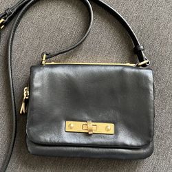Marc Jacobs Black Leather CrossBody Purse
