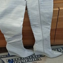 White Knee High Wedge Heel Size 9 Boots