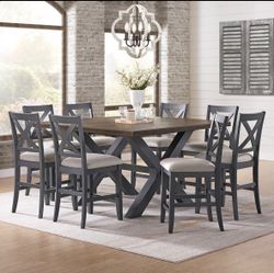 Kitchen/Dining Table