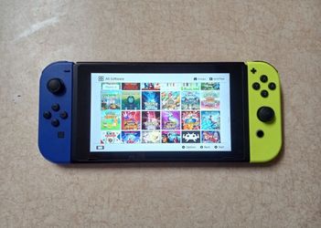 Nintendo Switch with 100 Popular Switch Games
