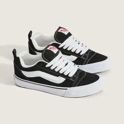 VANS KNU SKOOL SIZE 9.5