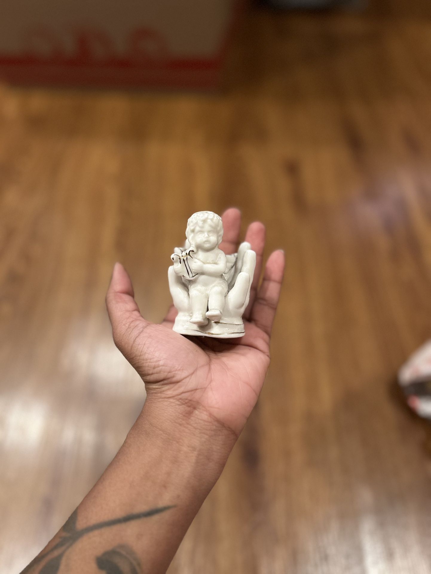 Small Cherub Knick Knack