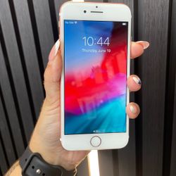 iPhone 7 32 GB Unlocked 