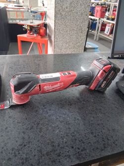 Milwaukee Multi tool