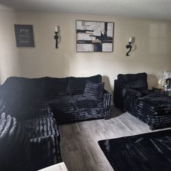 *BRAND NEW* 3piece L SHAPE sectional
