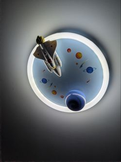 Space shuttle light fixture