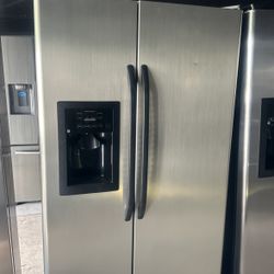 Ge Fridge Everything Works Perfectly 📍5413 U.s 92 Plant City Fl