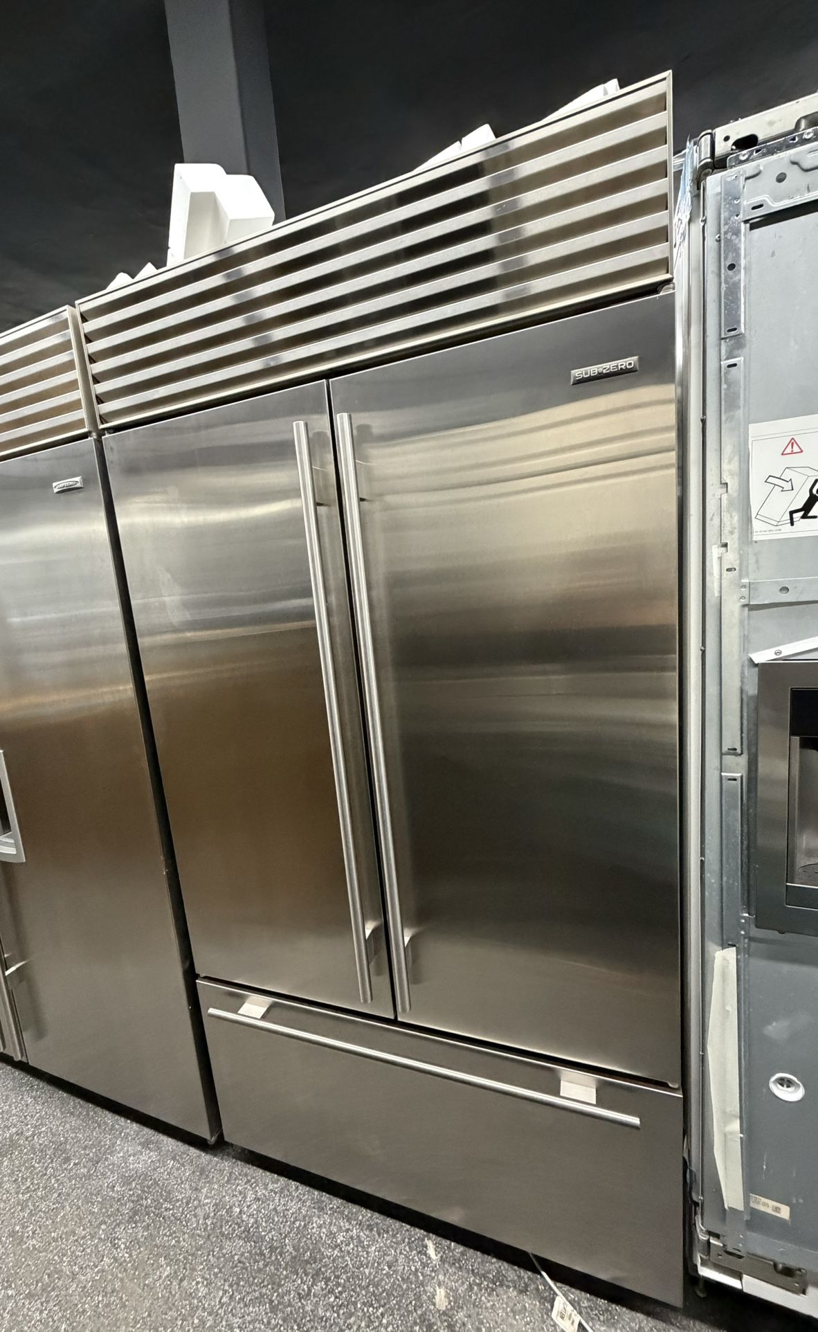 Sub Zero Built In 42” French Door Stainless Steel Fridge Counter Depth