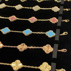 VCA Clover Alhambra Motif Bracelet - All Colors