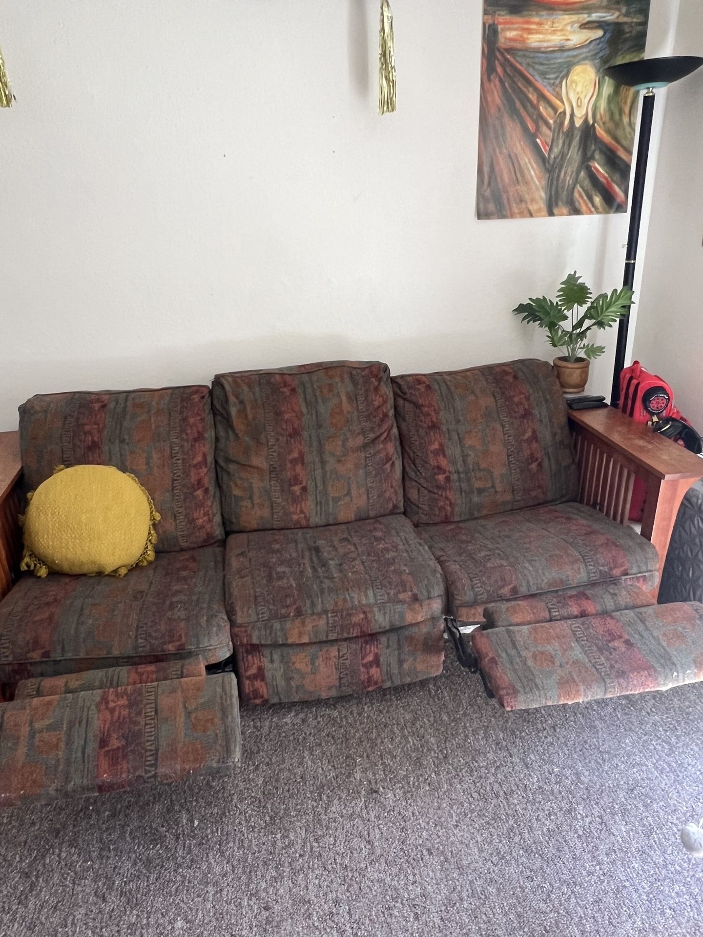 Recline couch