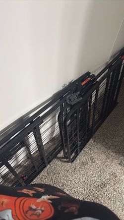 Queen size metal bed frame heavy duty