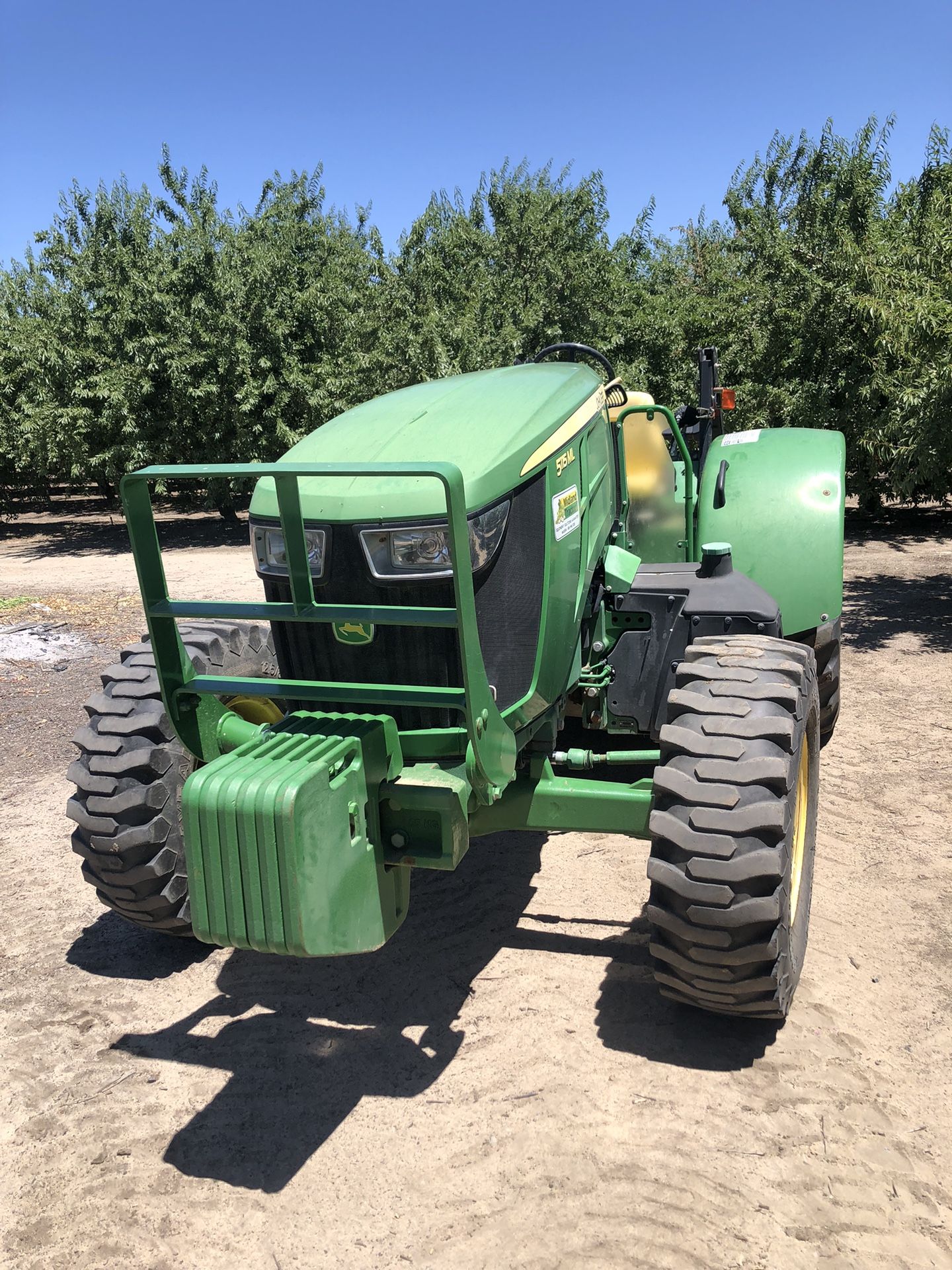 Tractor John Deere 5115 Low Profile 