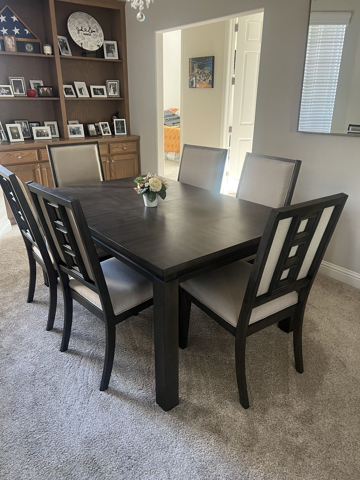 Dinner Table W/ 6 Chairs And Leaf Attached