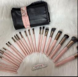 Brush Set 24 Piece Beauty Creations 