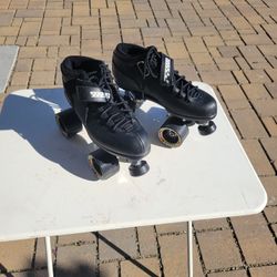  Riedell Size 7 Skates... Practically New