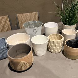 10 assorted pots / planter - bundle deal