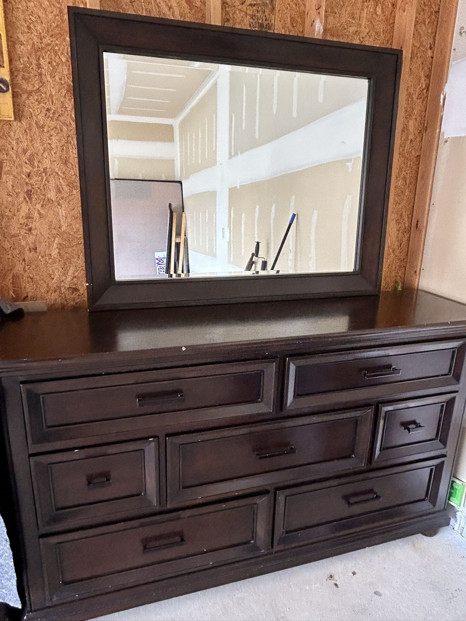 Dresser And Mirror 